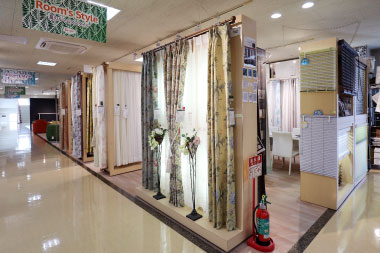 あざみ野店カーテン